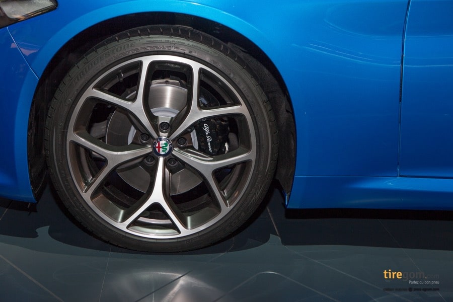 Bridgestone Potenza S001 sur Alfa Romeo Giulia