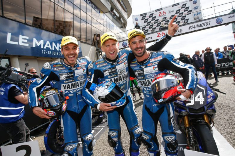 Equipage Dunlop Yamaha au 24H du mans moto