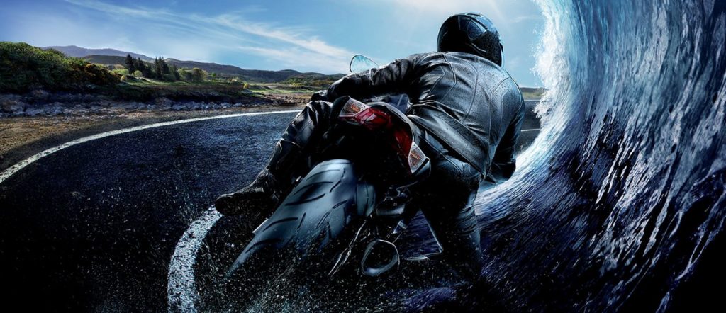 Pub pneus moto marque Metzeler adherence