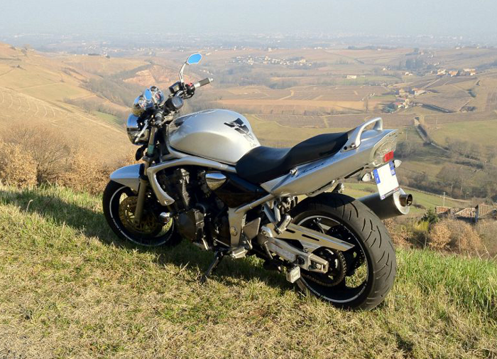 Pneu Bridgestone BT 023